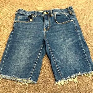 ANTHROPOLOGIE HIGH-RISE SLIM SHORTS